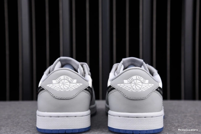 MaikeSneakers CN8607-002 X 1 DR JORDAN OG shoe box) LOW (DR 0630